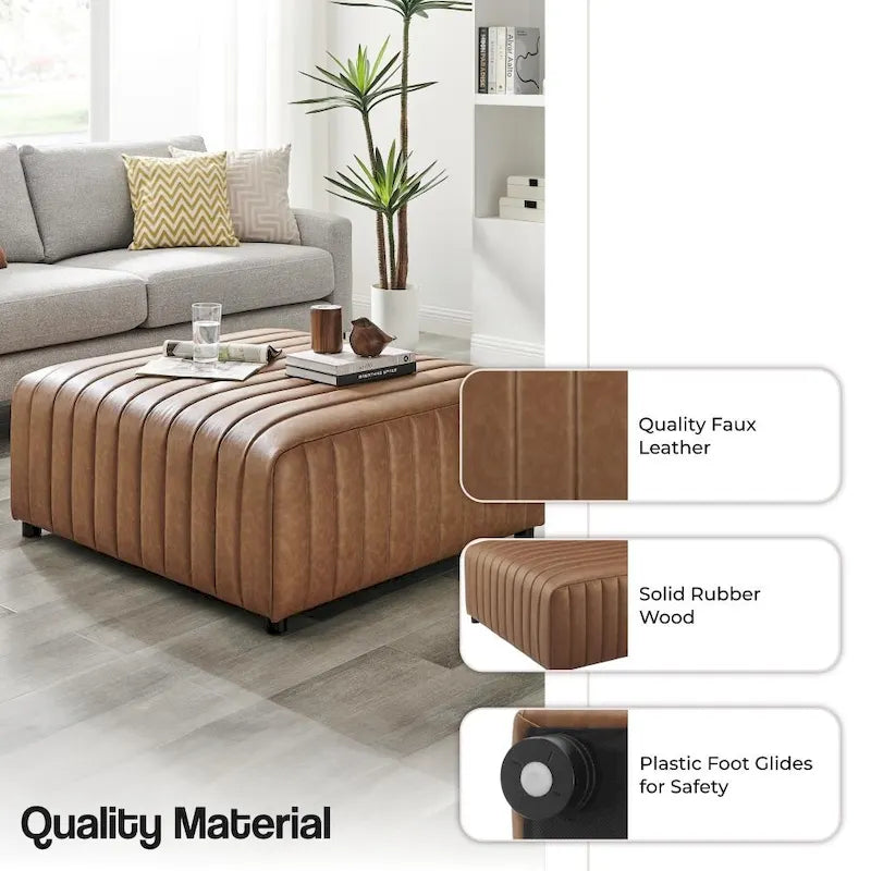 Pouffe carré en similicuir