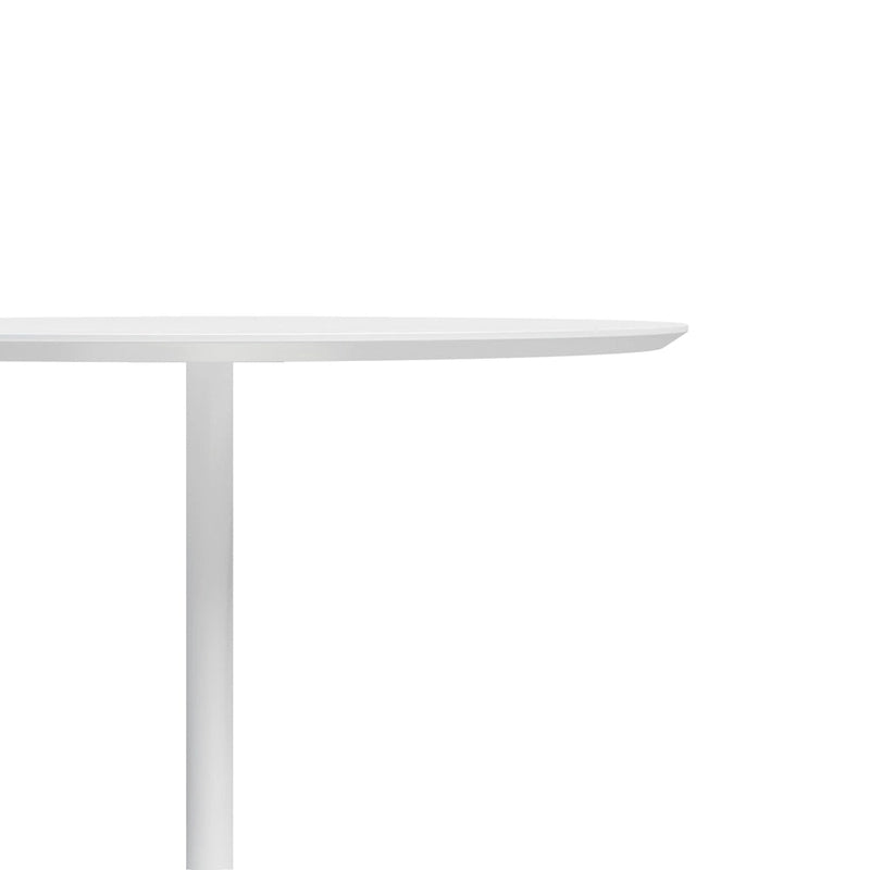 Table basse moderne de style médiéval