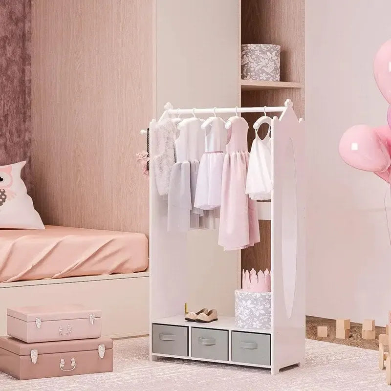 Centre de rangement et d'organisation de vêtements pour enfants