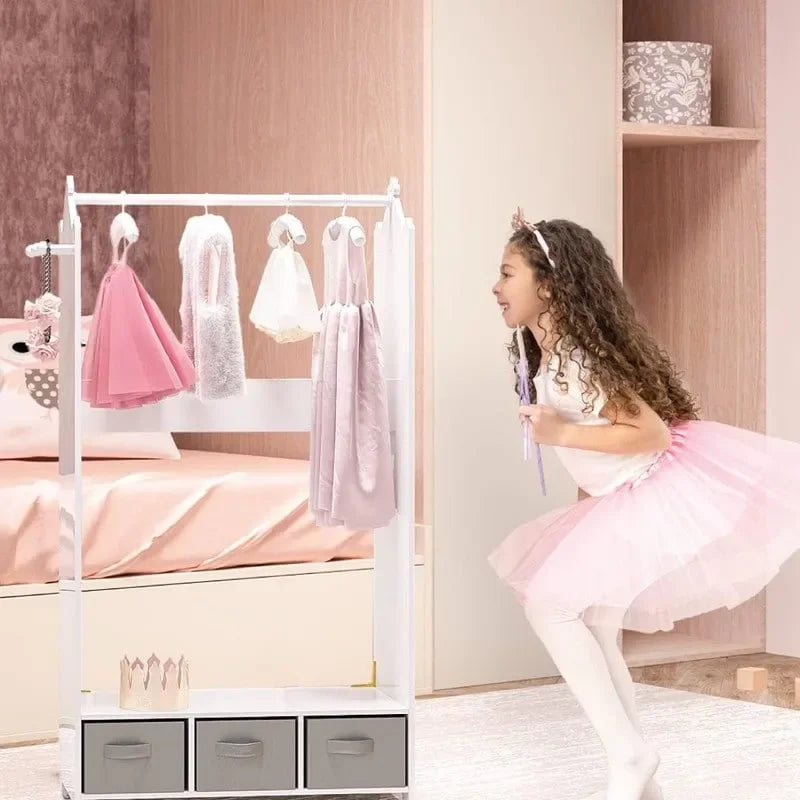 Centre de rangement et d'organisation de vêtements pour enfants