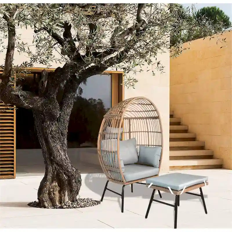 Fauteuil œuf et pouf en osier pour jardin extérieur